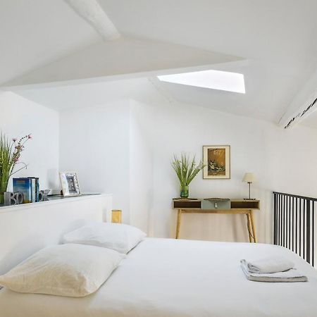 Charmant Logement Au Coeur Du Cours Julien Marseille Exteriör bild